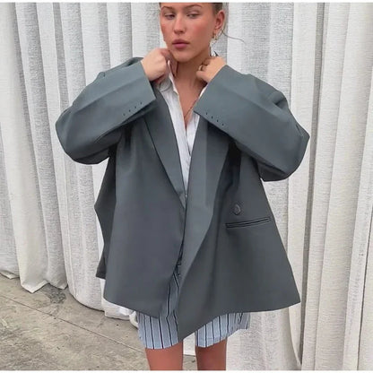 Blazer oversize avec épaules structurées chic